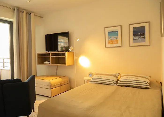 Le Palais - studio avec balcon dans le Carré d\'Or